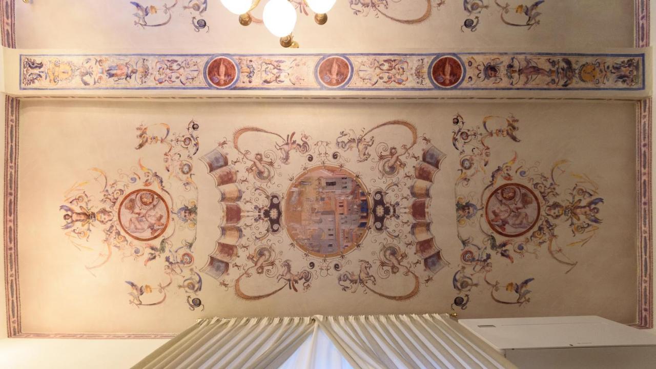 Domus Nannini Spa - L' Arco Di Matteotti Сієна Екстер'єр фото